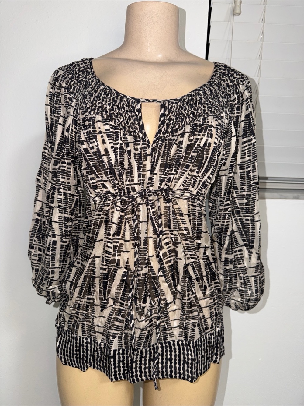 BCBG MaxAzria Women's Printed  3/4 Sleeve Black White Top Size S